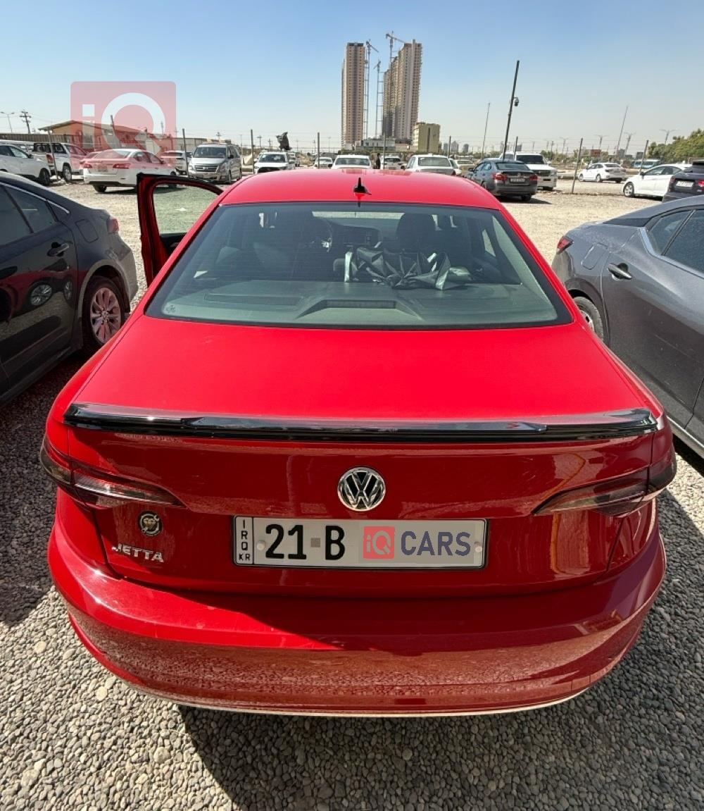 ڤۆڵکسواگن جێتا